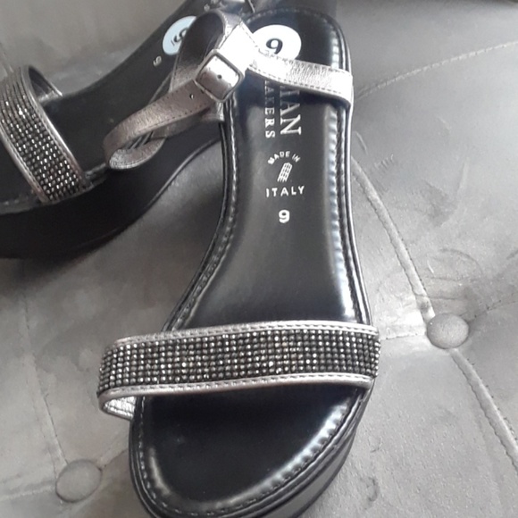 Shoes - Picture 3 of 3